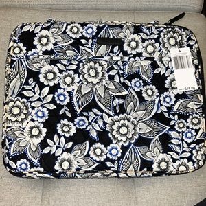 Vera Bradley Laptop organizer never used